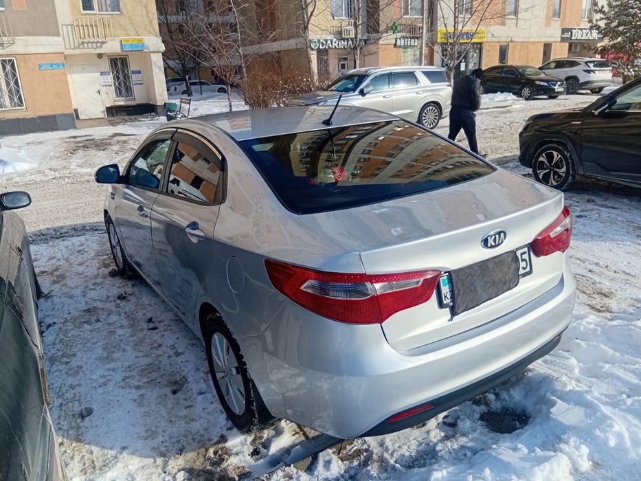 Продается Машина KIA