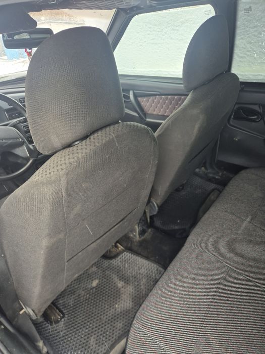 Сиденя приора 2 .