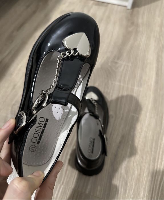 Туфли для девочки бренд Cosmo размер 31