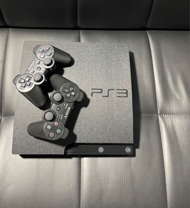 Ps3 slim 500 gb 2 jostick