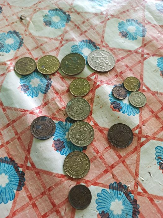 Монети и банкноти