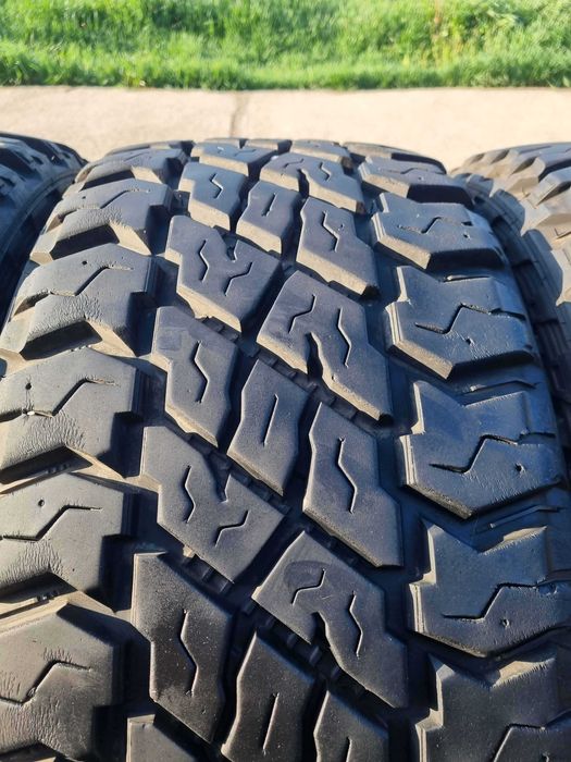 All Season 305/60 R18 COOPER Discoverer ST MAXX 0D - 33.00 - SW - 12.5