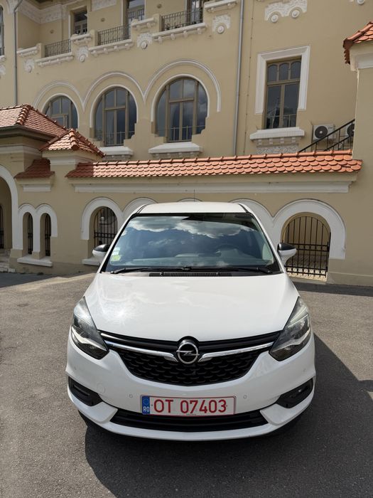 Opel Zafira 2018