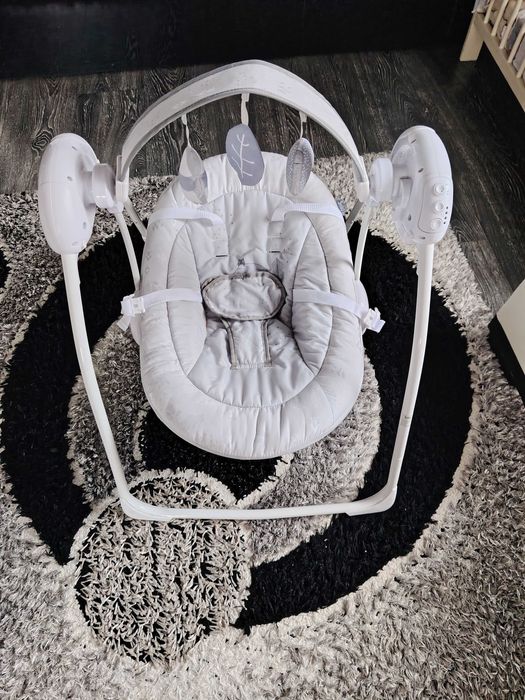 Leagăn electric aproape nou