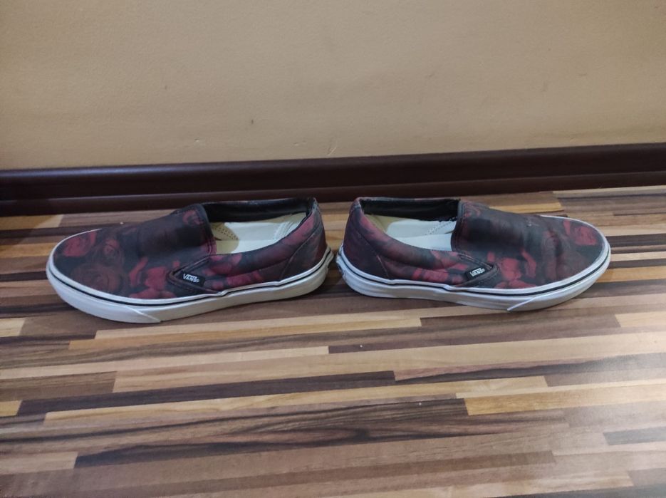 Tenesi dama VANS mărimea 36/37