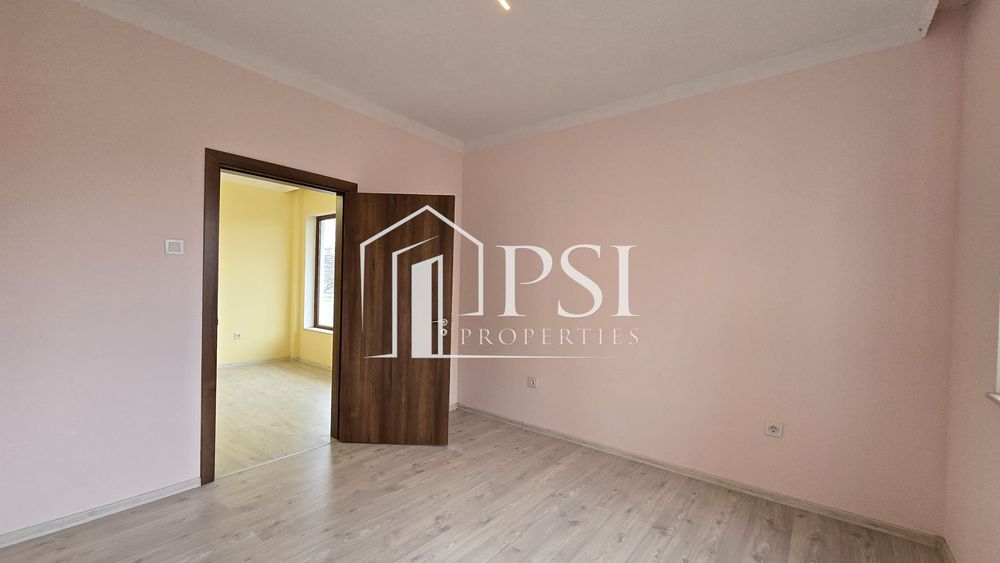 Продава се Тристаен апартамент в Пловдив, Тракия - 70 кв.м за 1693 €/кв.м - Снимка #4