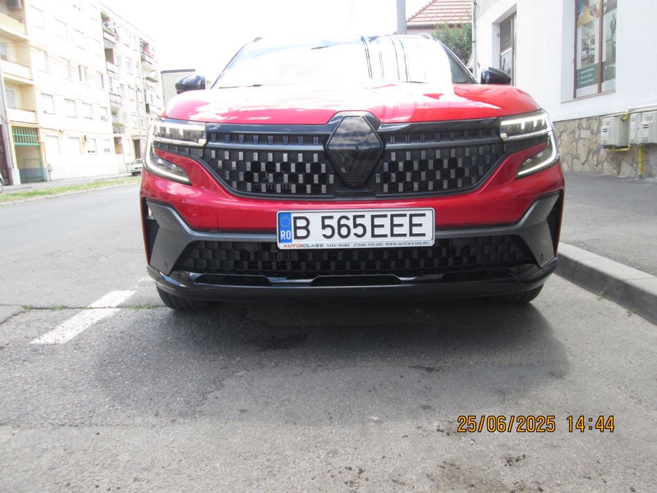 RENAULT Unknown Model 2022 — imagine 4