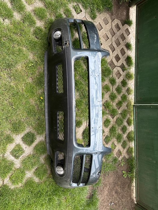 Предна броня за VW Touareg