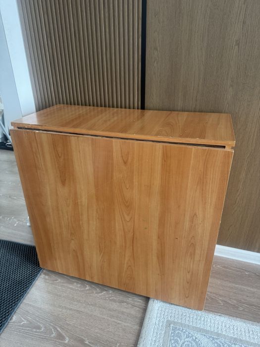 Продам стол за 3000тг