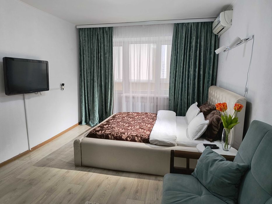 2  комнатная,у Стадиона