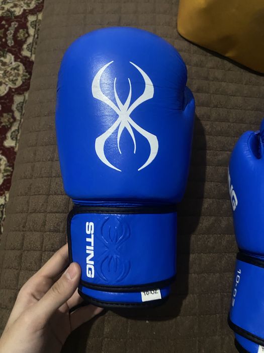 Стинг боксерские перчатки