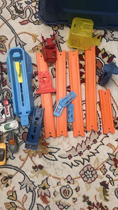 Хот Виллс Hot wheels трасса с машинками