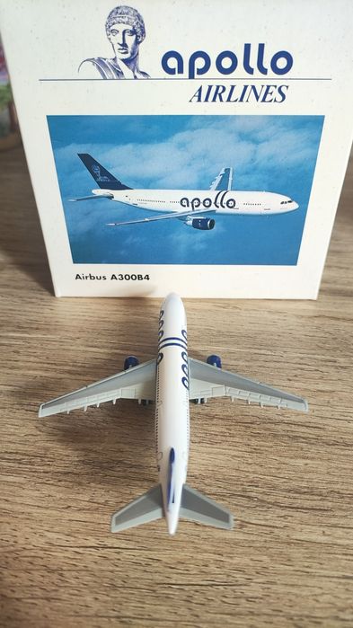 Macheta avion herpa wings {metal} 1/500 airbus 300B4