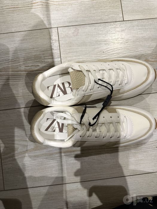 Новые Кроссовки zara