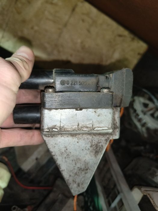 Запчасти на Мерседес 190