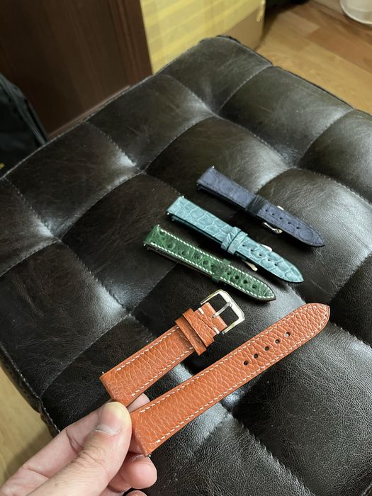 Curea pentru ceas din piele Epsom portocalie-lucrată și cusută manual