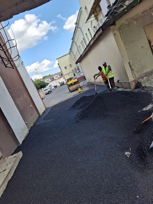 Укладка асфальта Асфальтирование