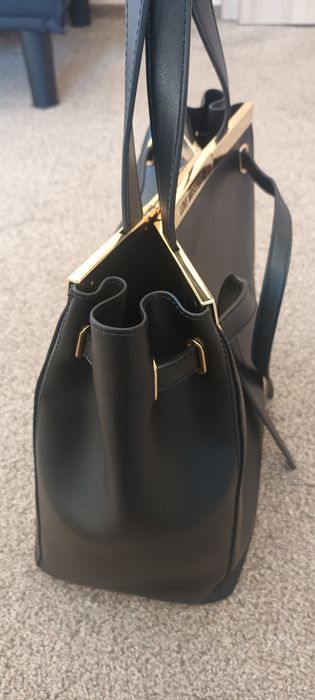 Чанта на марката Love Moschino