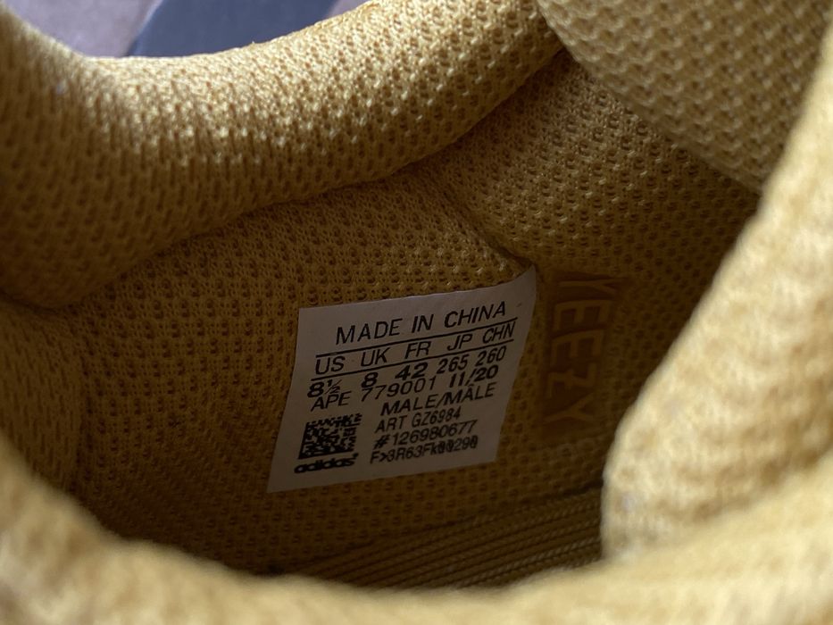 adidas Yeezy Boost 700 Sun 42 ( Fit 41 )