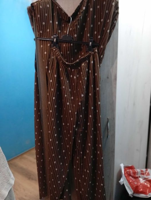 Leten Komplekt...