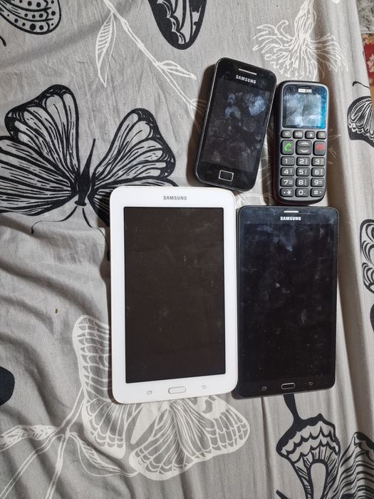 Telefoane si tablete