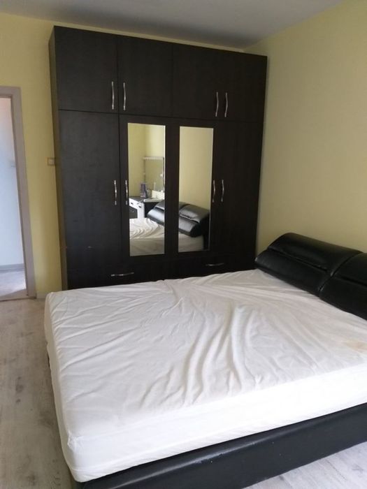 Дава се под наем Тристаен апартамент в София, Изток - 85 кв.м за 870 € - Снимка #4