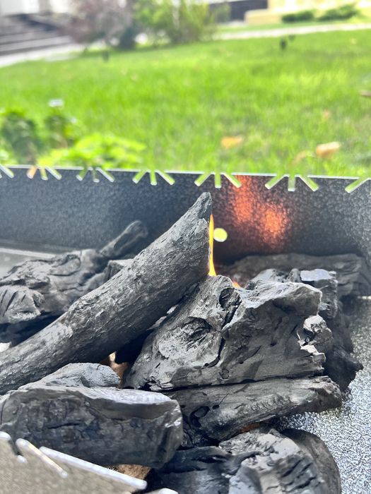 Писта комир ! ( древесный уголь)