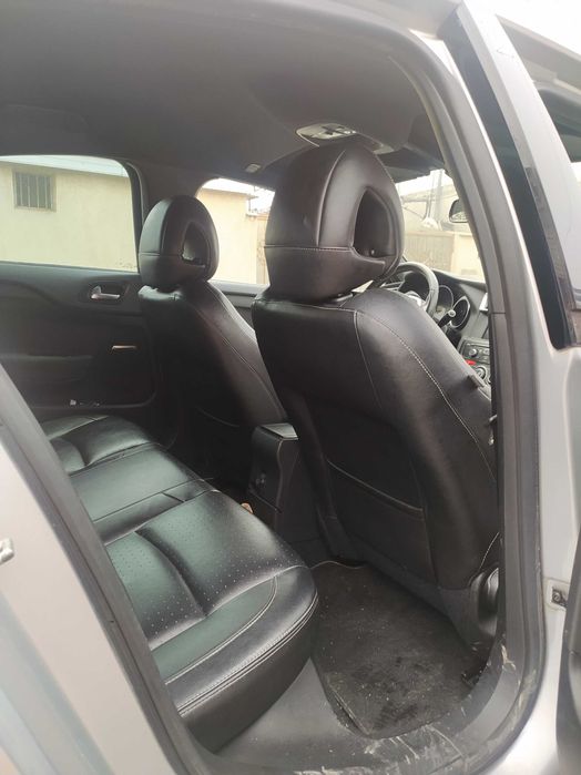 Citroën DS4 1.6 benzină | 2011 | VÂNZARE RAPIDĂ