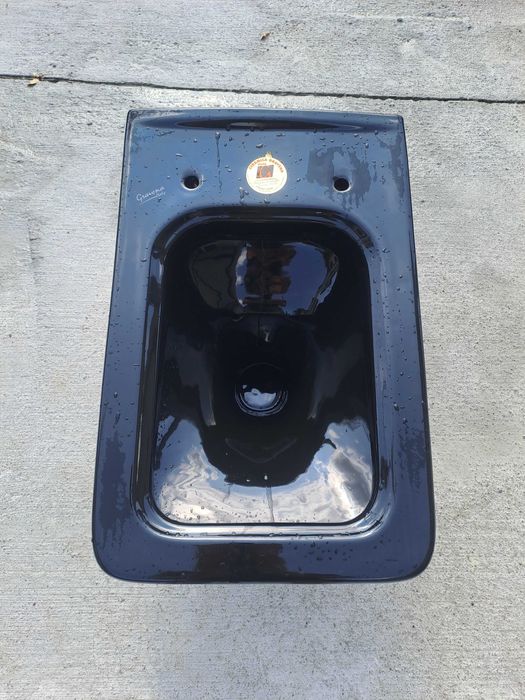 Тоалетна чиния нова