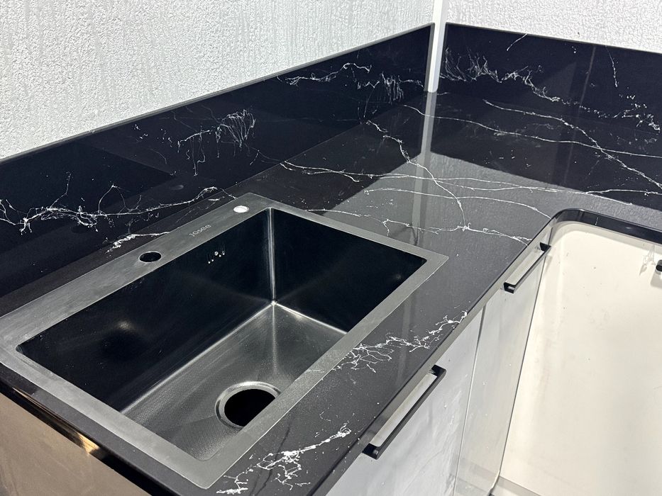 Stoleshnitsa quyma mramor suvga chidamli