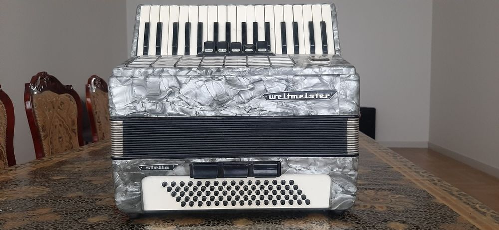 Аккардеон немецский  стелла