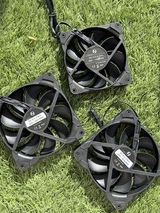 Set 3 ventilatoare  + accesorii Noctua Chromax – stare foarte bună