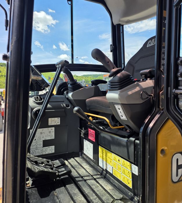 Miniexcavator Caterpillar 302 Cr An 2022