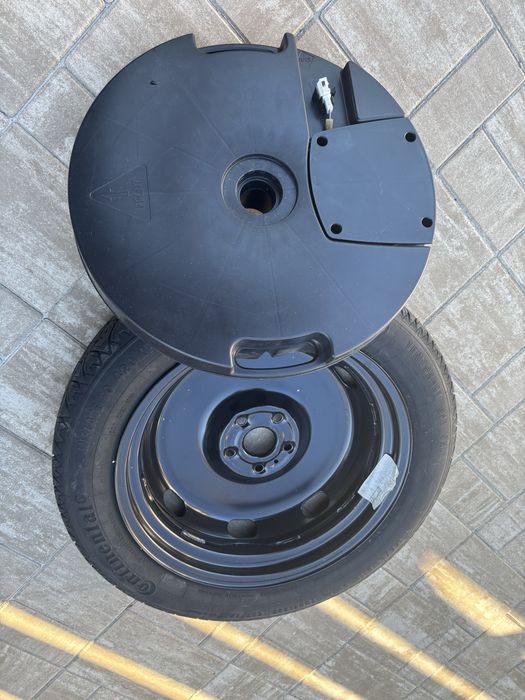 Rezerva slim cu subwoofer Audi Q3