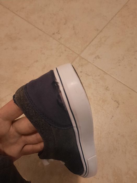 Маратонки Nike и Puma 36 номер