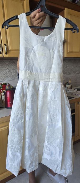 Нарядное детское платье