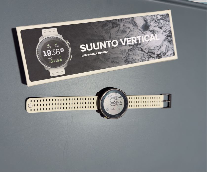 Suunto Vertical Sapphire Titanium Solar Sand