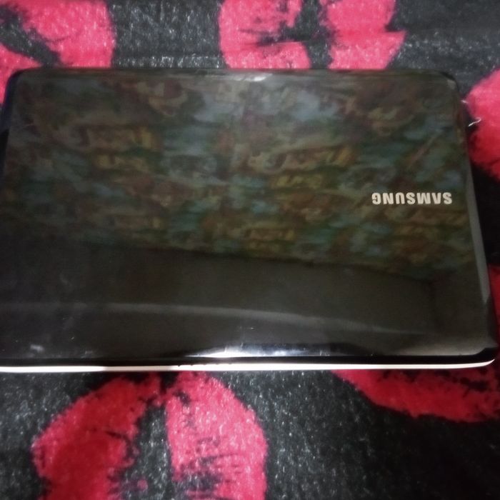 Продам ноутбук Самсунг