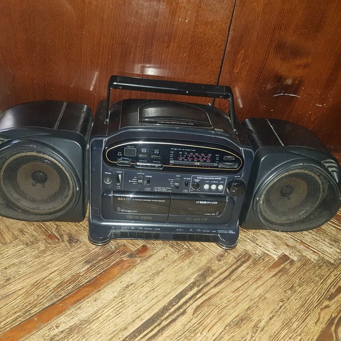 Магнитофоны casio и sanyo