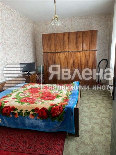 Продава се Двустаен апартамент в Ямбол, Аврен - 58 кв.м за 1323 €/кв.м - Снимка #2