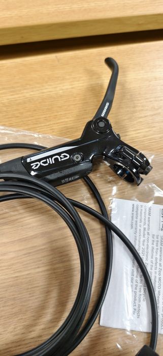 НОВИ ЧЕТИРИБУТАЛНИ SRAM Guide T предна и задна дискови спирачки колело