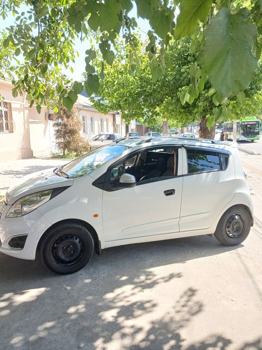 Spark srochna sotiladi