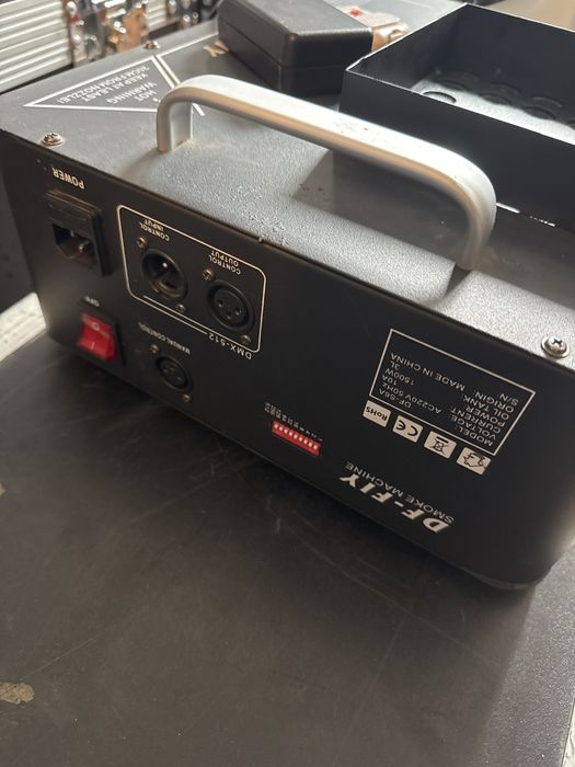 Masina de fum verticala  DMX