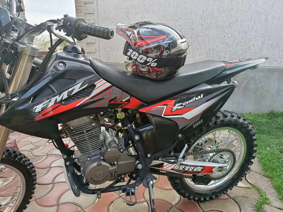Мотоцикл Эндуро 250