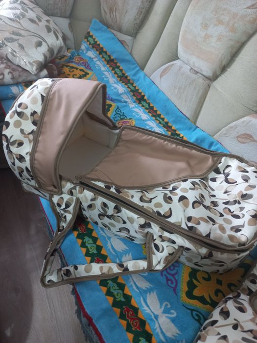 Детская коляска "Пилот"