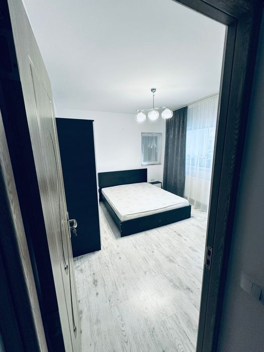 Apartament de închiriat  în Florești