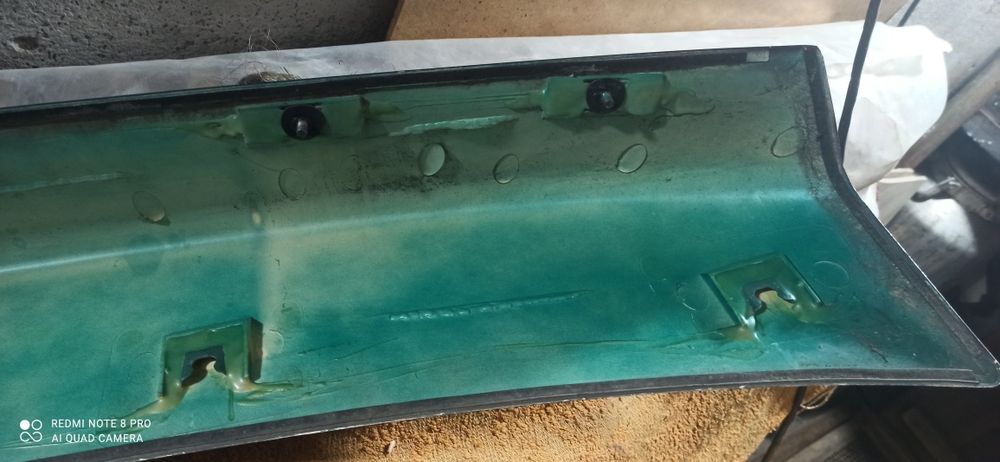 Продам спойлер оригинальный на Галант Е5-Е7