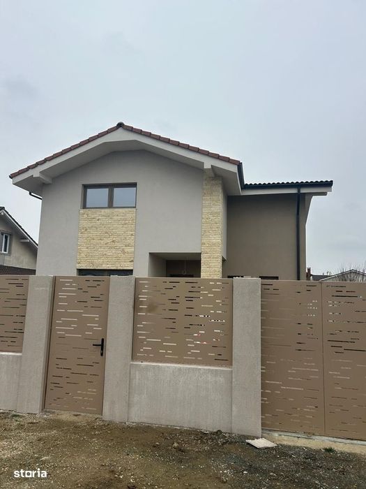 Casa premium individuala de vanzare, in Giroc
