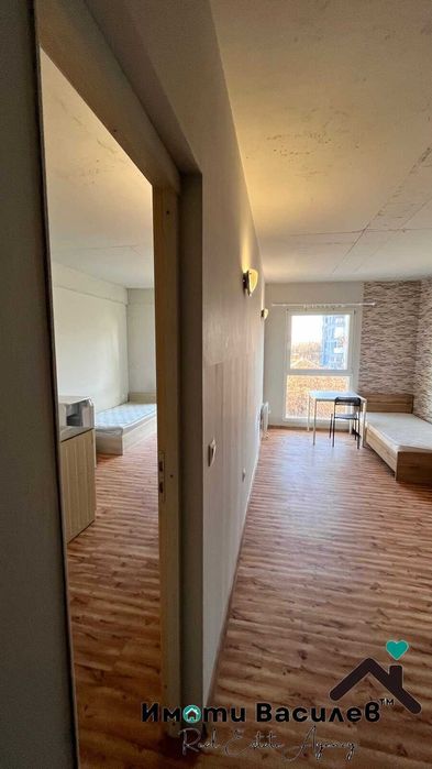 Дава се под наем Двустаен апартамент в София, Център - 40 кв.м за 303.96 € - Снимка #2