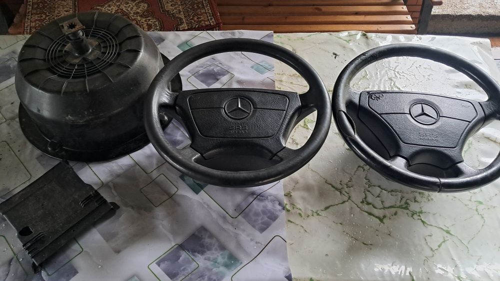 Мерседес.124 руль спортлаин.